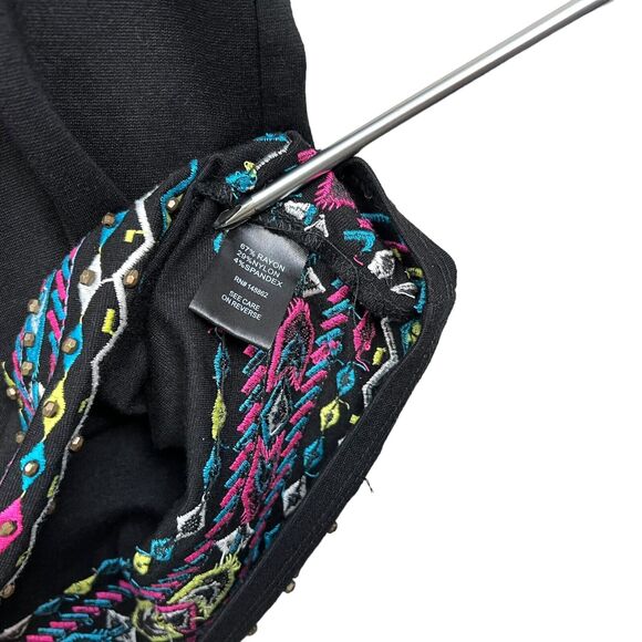 Torrid Womens Skirt Floral Beaded Embroidered Hem Stretch Elastic Waist Black 3 - Picture 6 of 6